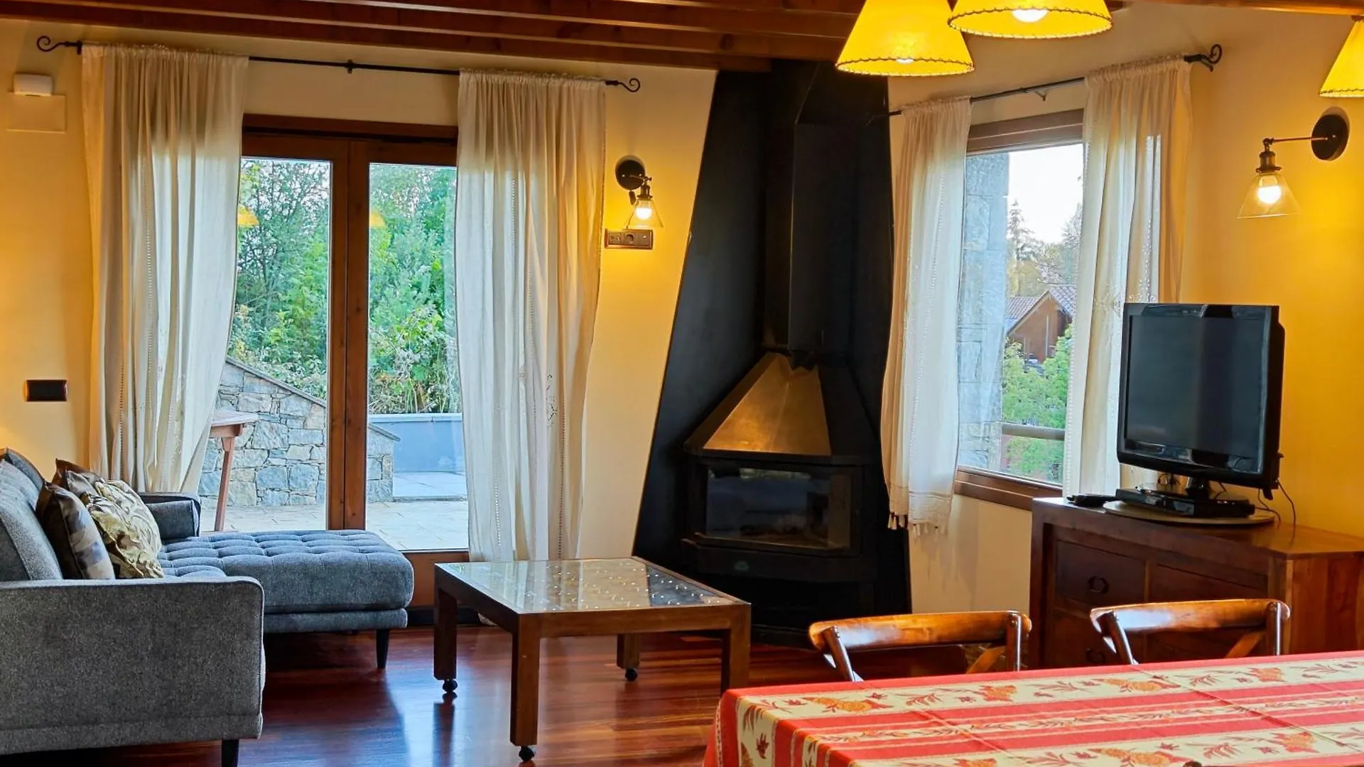 Els Tres Sols Villa Camprodon